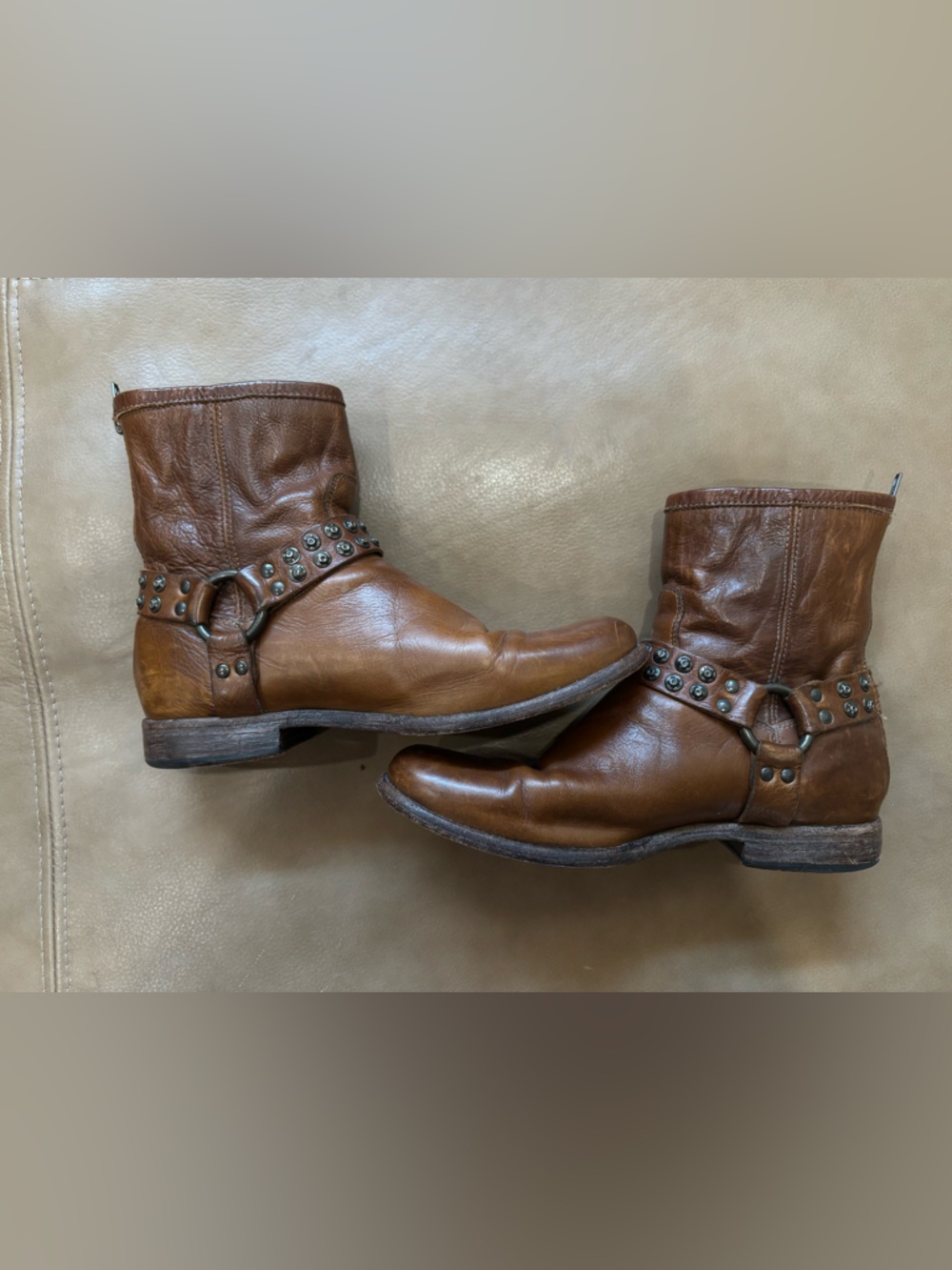 FRYE Philip studded harness cognac  brown Leather biker Ankle Booties size 9.5 - Picture 2 of 10
